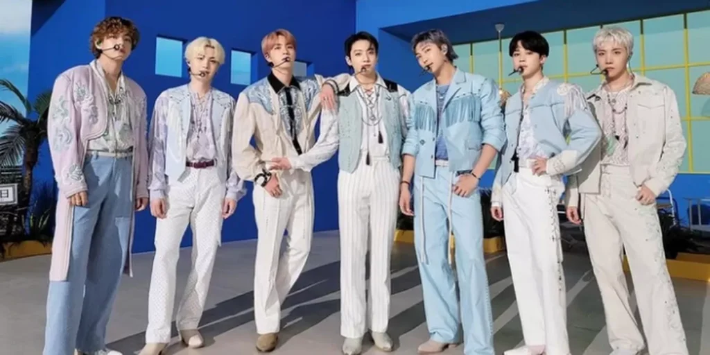 BTS Konser Seoul RM Jin Ingatkan ARMY Utamakan Keselamatan